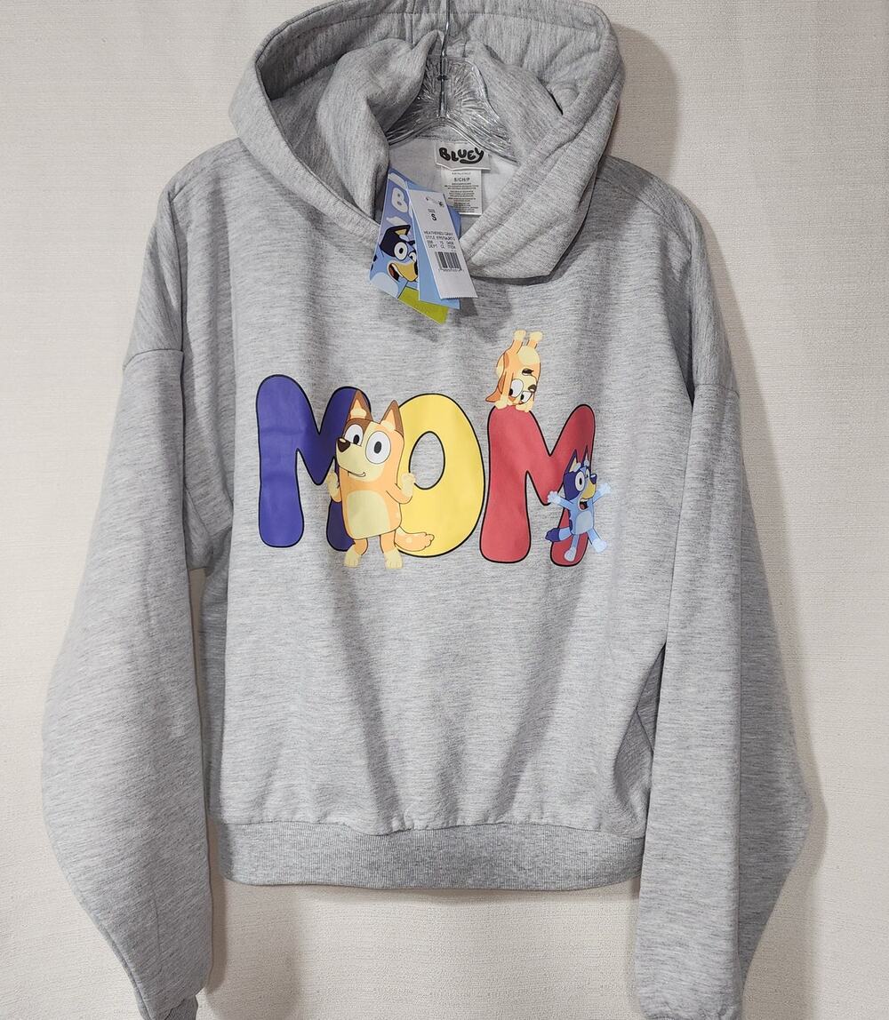 Bluey and pretzel ''Mom'' hoodie size small